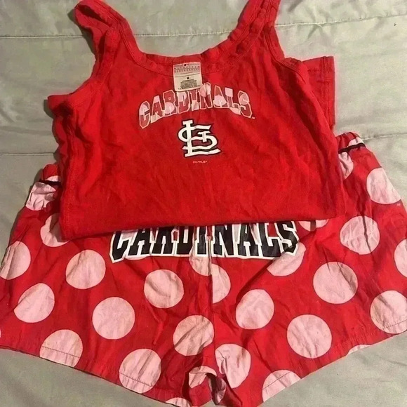 STL Cardinals Ladies Pajamas - Picture 6 of 7